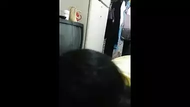 Bhabhi sex video giving a blowjob to her manager in the store