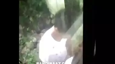 College lovers outdoor sex