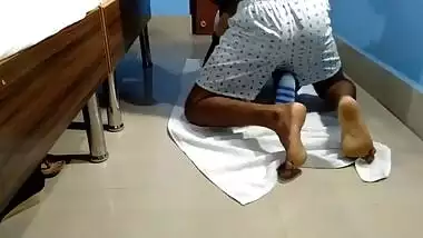 Horny husband distracts the Desi wife from yoga and fucks XXX hole