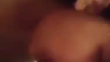 Village lady enjoys deep blowjob and desi chudai