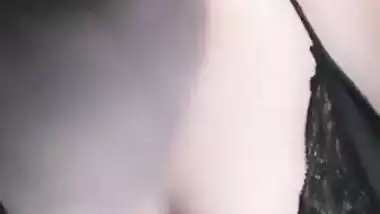 Desi Bitch Erotic Chucha Show on Live