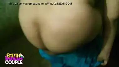 Swathi Indian Amateur MILF Bhabhi In Shower