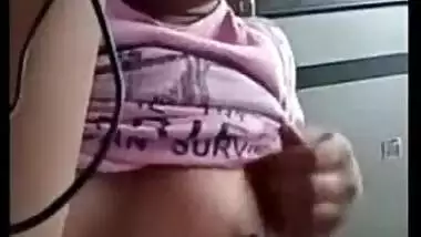 Cute indian babe with boobs