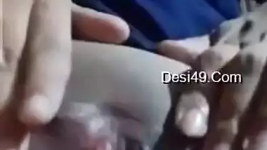 Desi Girl Shows Her Boobs And Pussy On Vc