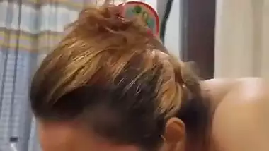 Smoking with blowjob by brown haired desi girl viral MMS