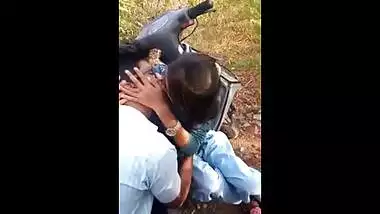 College students kissing Indian outdoor mms scandals