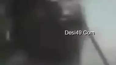 Camera isn't good still it helps the Desi woman film solo porn videos