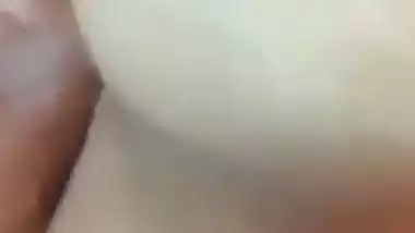 Man fucks a Muslim girl’s tight pussy in Bangla sex video