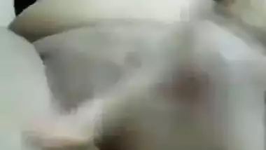 Unsatisfied Bangladeshi villge aunty fingering