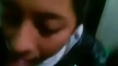Slutty girl gives her boyfriend and amazing blowjob
