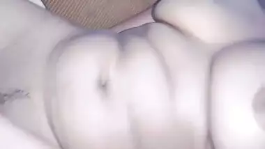 Helping My Wifes Midnight Masturbating She Cums 3times With Anal And Pussy Toys