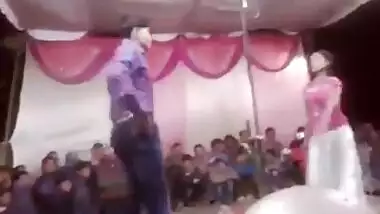 Stage hot dance