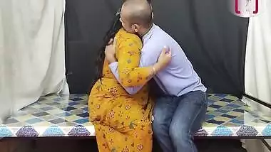 Sexy Rubi On 1st Dating Day - How She Reacted