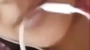 Bhabhi sex affair video call showing boobs to secret lover