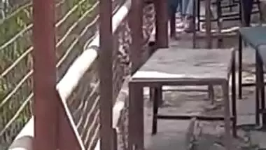 Desi is caught by XXX voyeur who makes video of her getting banged