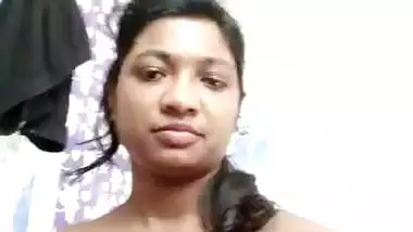 Malayali chechi nude show of her Big boobs and Pooru