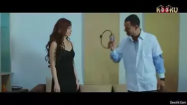 Beautiful Desi actress seduces men on XXX in full-time porn video