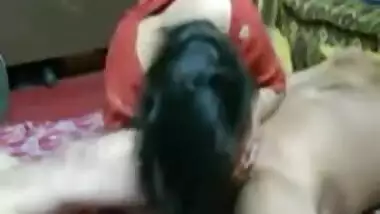 Sexy Kanpur Milf Bhabhi Wild Blowjob & Pussy Fucking MMS