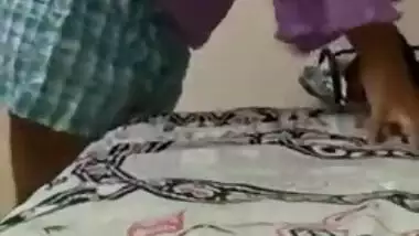 Desi MILF tries to find a sex partner performing a XXX masturbation show