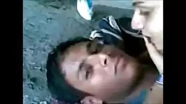 Gujarati sex video of girl having fun with a boyfriend with clear audio