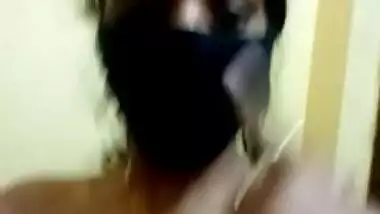 Indian girl nude show on Stripchat