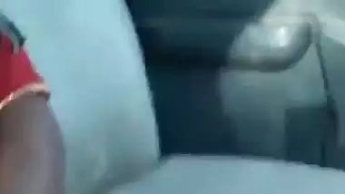 Granny will get a lift only if she shows her desi pussy