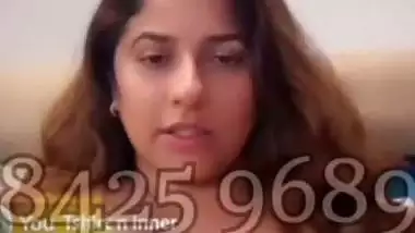 Telugu actress Shraavya private show of big boobs