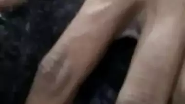 Horny desi girl fingering her hairy pussy and showing boobs to lover