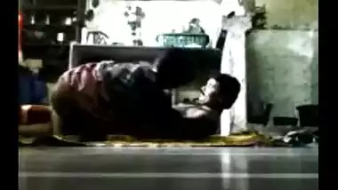Desi village bhabhi have hardcore sex on the kitchen floor