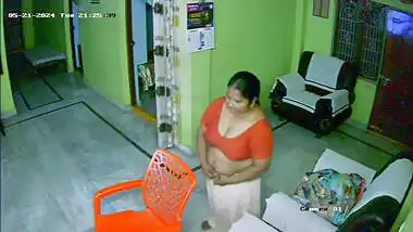 Mature aunty in blouse changing dress nude show