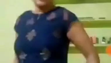 Housewife showing her hairy pussy